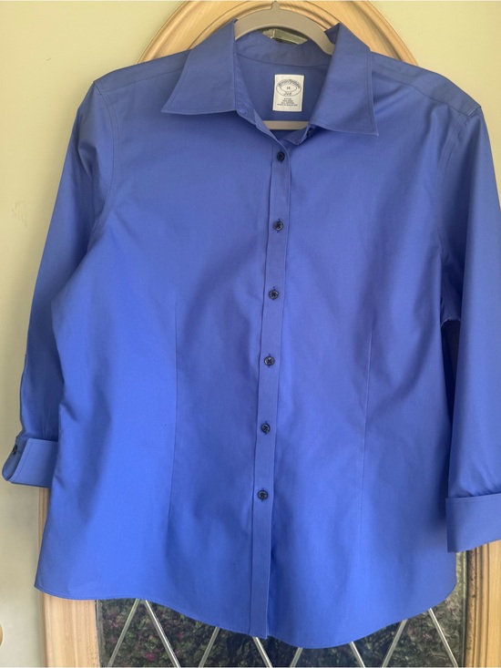 Brooks Brothers Tops - Brooks Brothers Periwinkle Blue Non-Iron Stretch Dress Shirt Size 14